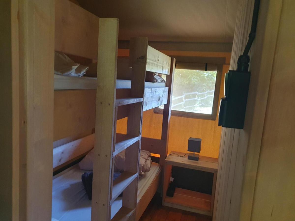 Luxury Safari Tents At Moulin Du Pommier Glamping & Camping Saulgond Εξωτερικό φωτογραφία