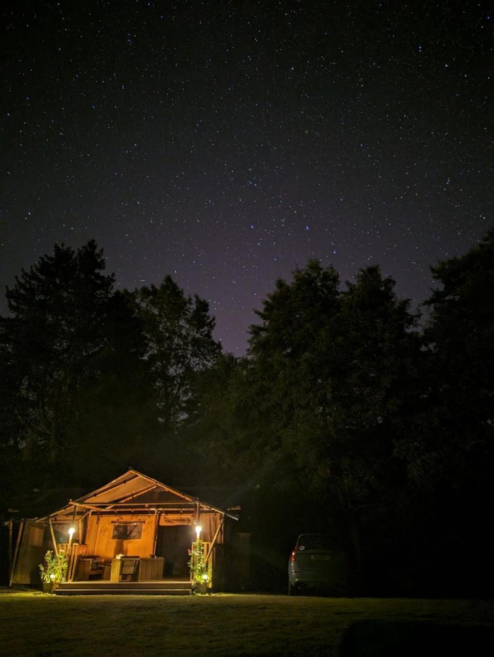 Luxury Safari Tents At Moulin Du Pommier Glamping & Camping Saulgond Εξωτερικό φωτογραφία